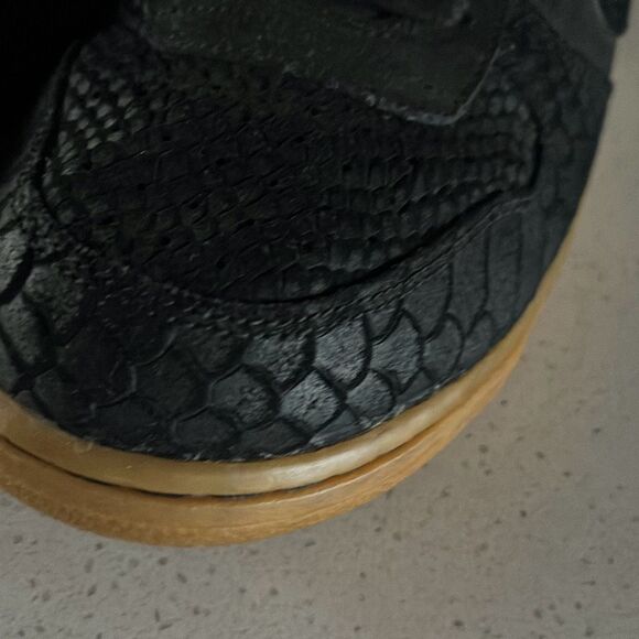 Nike Big Low Lux Men's Shoe Sneaker Size 12 Black Gum - Picture 3 of 11